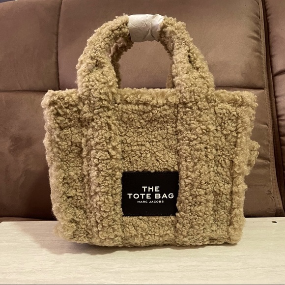 MARC JACOBS
MIni Khaki Tote Bag - Picture 2 of 10